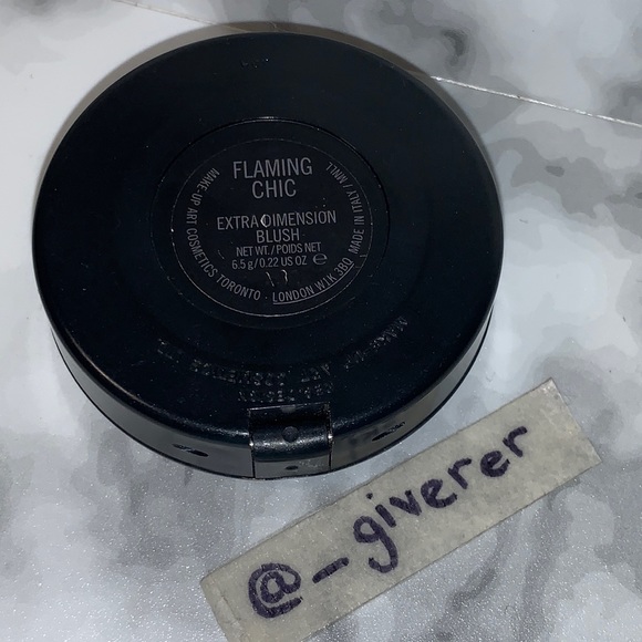 FLAMING CHIC MAC Extra Dimension Blush - Picture 7 of 13